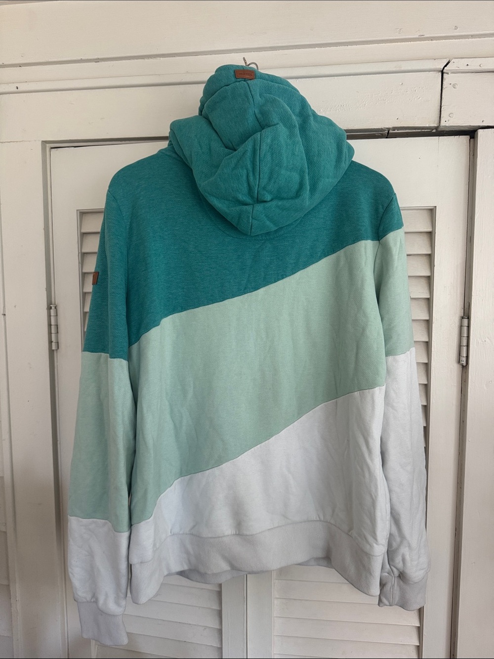 Wanakome Hoodie Women’s  Teal, Seafoam & White size XL - Picture 4 of 4